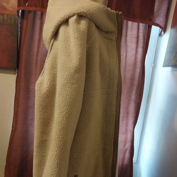 Reversible Sheepskin Heavy Hooded Winter Coat - Picture 10 of 16